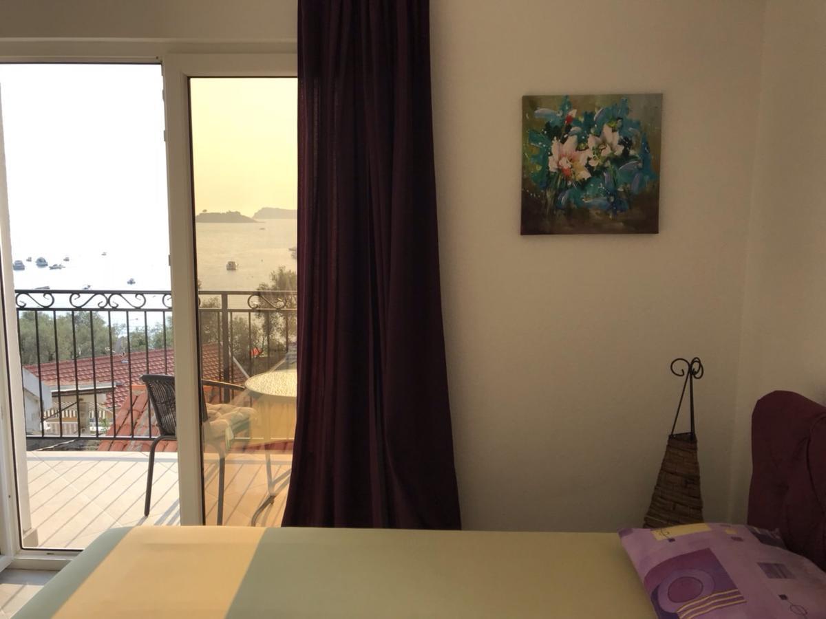 Apartmani Roganovic Bán đảo Luštica Ngoại thất bức ảnh